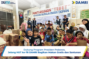 Dukung Program Presiden Prabowo, Jelang HUT ke-78 DAMRI Bagikan Makan Gratis dan Santunan